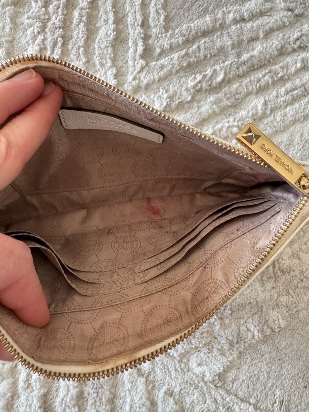 Michael Kors White Wristlet Clutch with Gold Studs - Picture 4 of 4